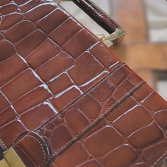 Vtg 80s chestnut croc embossed patent leather shoulder satchel - Picture 6 of 15